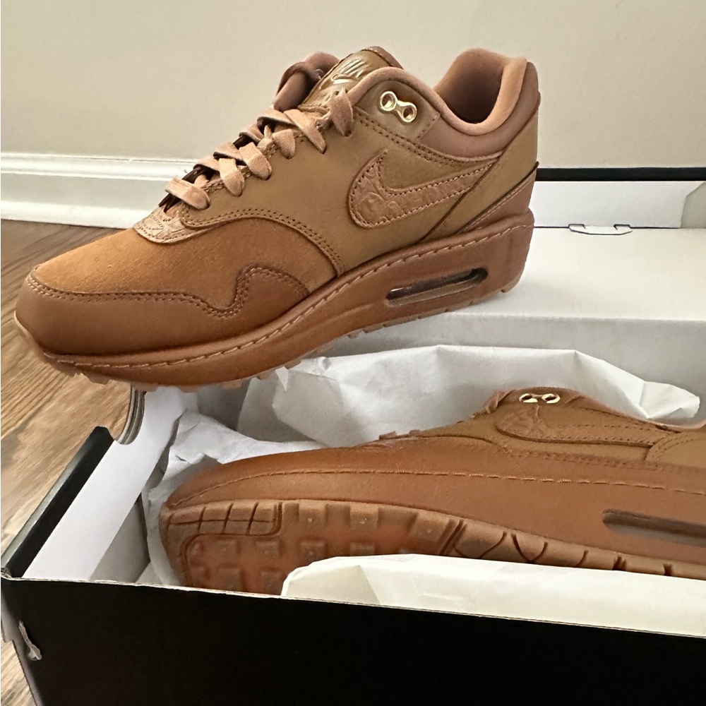 Women’s Nike Air Max 1 ‘87 NBHD Ale Brown